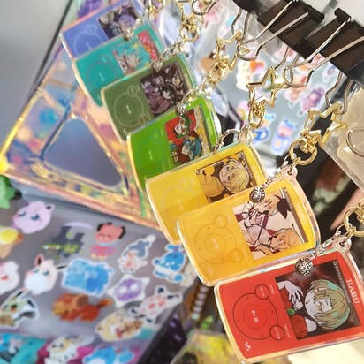 Vocaloid MP3 acrylic keychains